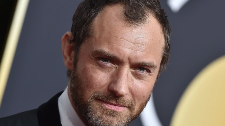 Jude Law: “Sono cadente e calvo”