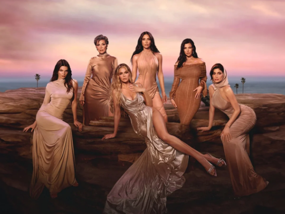 The Kardashians su Disney+ rinnovata la serie per altri 20 episodi