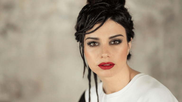 Dolcenera: "Ma come mai a me Tony Effe mi fa sesso?"