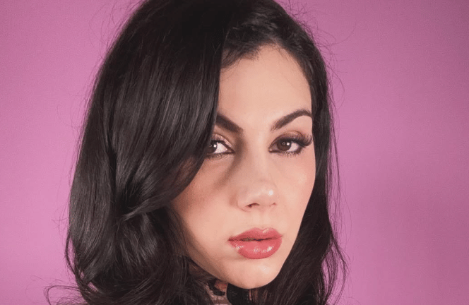 Valentina Nappi: "Per me far porno è ribellarmi"