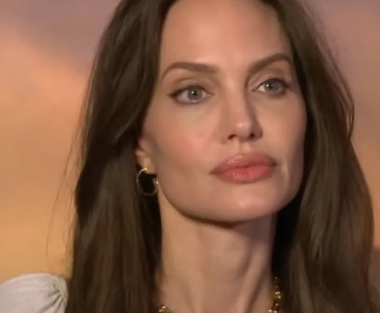 angelina-jolie-oggi-eta-altezza-vita-privata-instagram-film