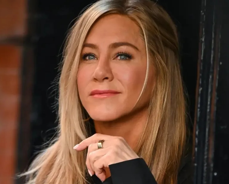 Jennifer Aniston contro l'esperto anti-molestie sui set