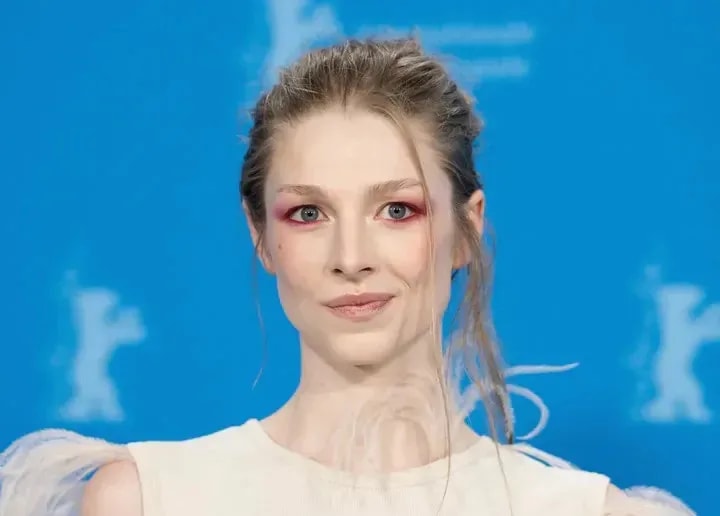 Hunter Schafer: "Mi sono stati offerti molti ruoli trans"