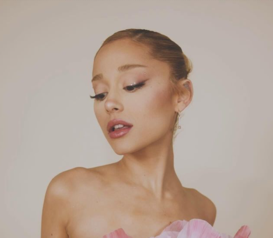 Ariana Grande: "Sono turbata per quello ho fatto".