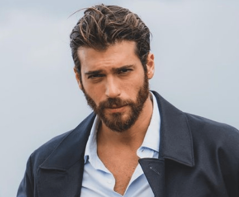 Can Yaman lascia “Viola come il mare 3”