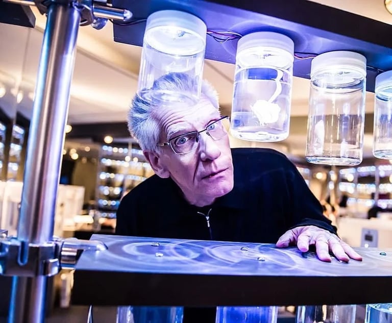 David Cronenberg, il trailer di “The Shrouds”