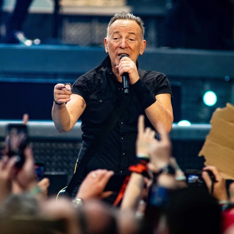 Bruce Springsteen, rinviati i concerti a Milano dell'1 e 3 giugno