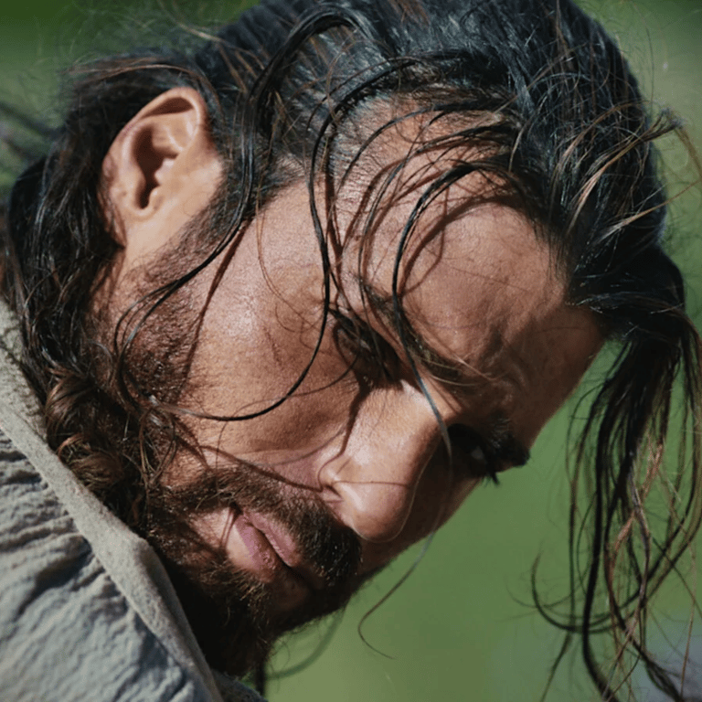 Can Yaman: “Passavo sei ore a combattere”